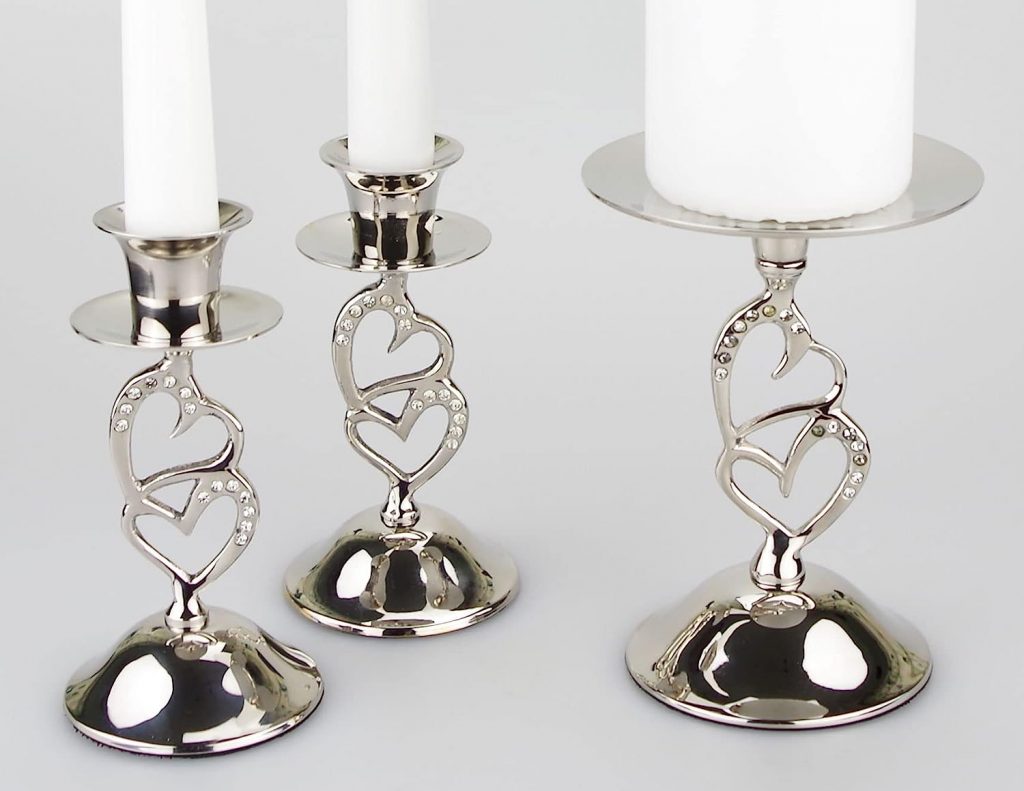 18 Scottish Wedding Traditions That Will Make Your Day Unforgettable 6 unity candles