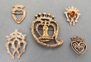 Luckenbooth brooches